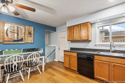 Tiny photo for 16419 Terry Lane, Oak Forest, IL 60452 (MLS # 12589599)