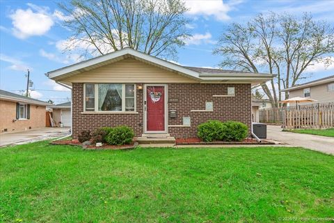 Photo of 16419 Terry Lane, Oak Forest, IL 60452 (MLS # 12589599)