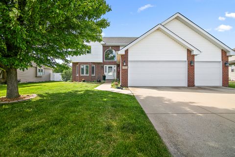 Photo of 932 Coyote Trail, Manteno, IL 60950 (MLS # 12657047)