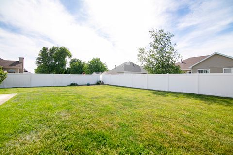 Tiny photo for 932 Coyote Trail, Manteno, IL 60950 (MLS # 12657047)