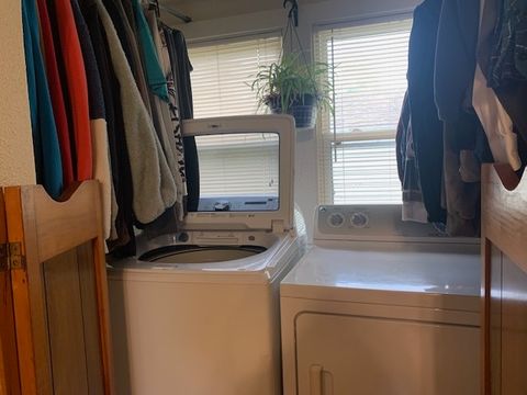 Tiny photo for 1013 Guion Street, Ottawa, IL 61350 (MLS # 12378626)