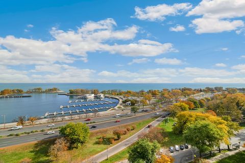 Tiny photo for 3180 N Lake Shore Drive #13C, Chicago, IL 60657 (MLS # 12538369)