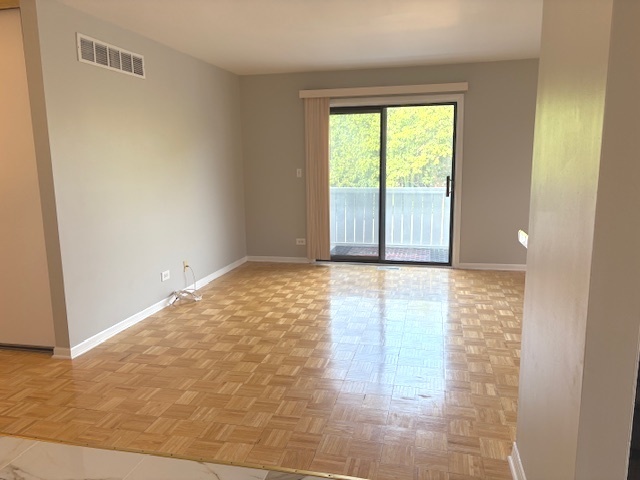 2S717 Winchester Circle 4