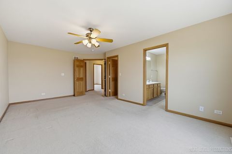Tiny photo for 2593 Moutray Lane, North Aurora, IL 60542 (MLS # 12585225)