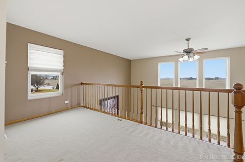 Tiny photo for 2593 Moutray Lane, North Aurora, IL 60542 (MLS # 12585225)