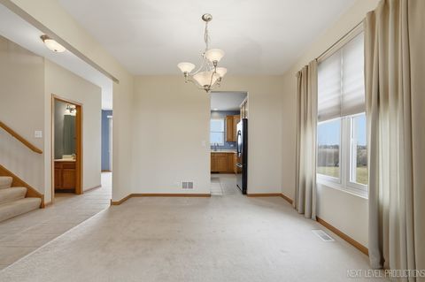 Tiny photo for 2593 Moutray Lane, North Aurora, IL 60542 (MLS # 12585225)