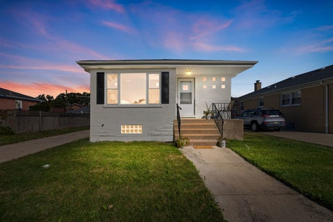 Tiny photo for 9120 26th Place, Brookfield, IL 60513 (MLS # 12778956)