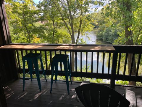 Tiny photo for 5501 Lakeside Drive #3B, Lisle, IL 60532 (MLS # 12499514)