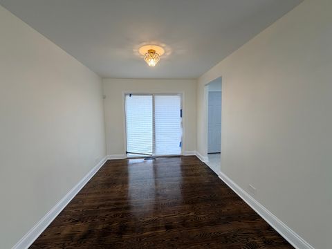 Tiny photo for 15203 Waterman Drive, South Holland, IL 60473 (MLS # 12643293)