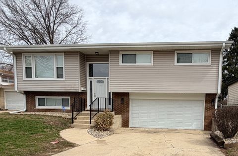 Photo of 15203 Waterman Drive, South Holland, IL 60473 (MLS # 12643293)