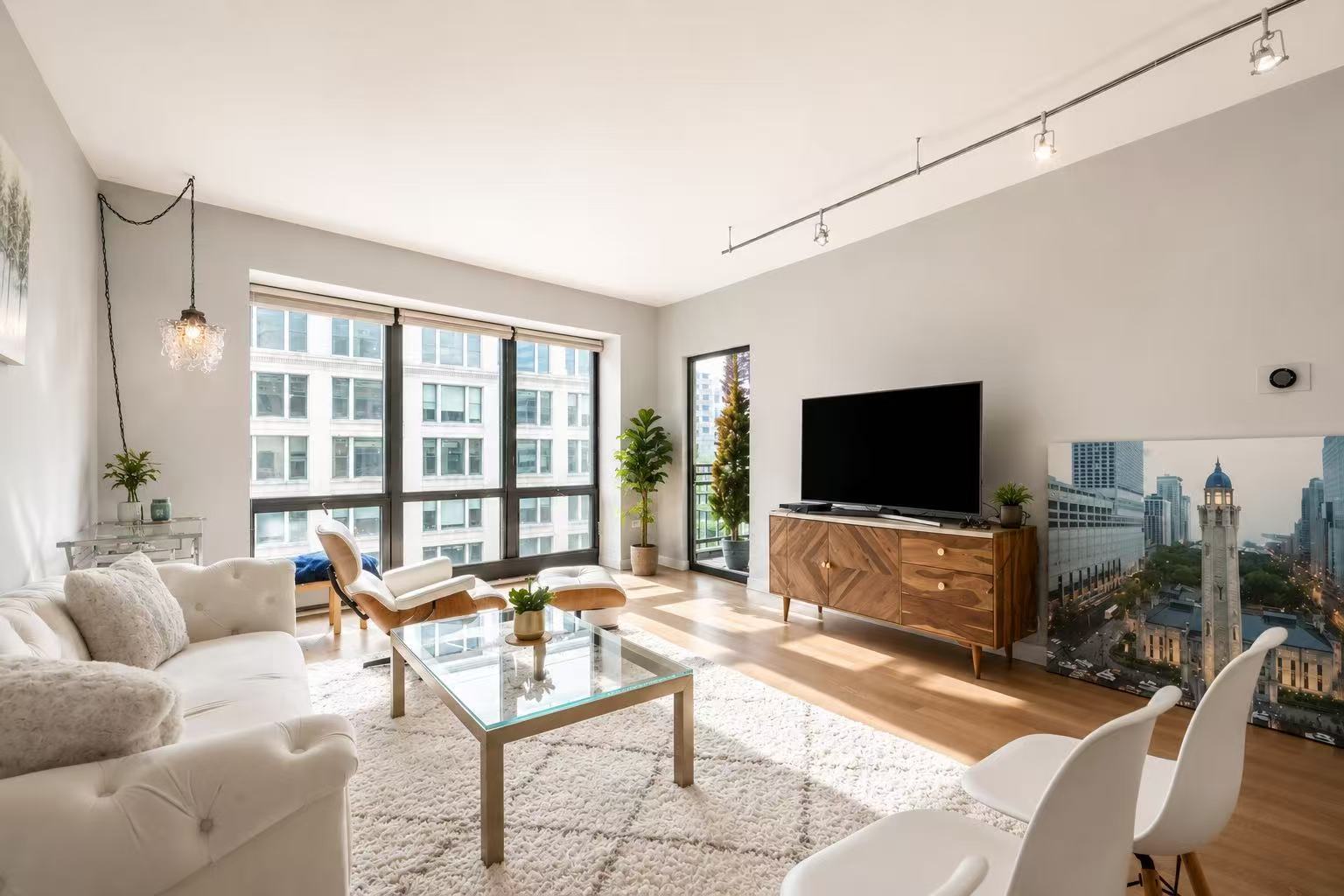 130 N Garland Court 1206
