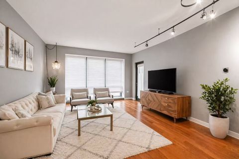 Tiny photo for 130 N Garland Court #1206, Chicago, IL 60603 (MLS # 12628151)