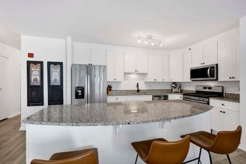 Tiny photo for 33 W ONTARIO Street #21H, Chicago, IL 60654 (MLS # 12485448)