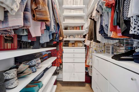 Tiny photo for 33 W ONTARIO Street #21H, Chicago, IL 60654 (MLS # 12485448)