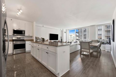 Tiny photo for 33 W ONTARIO Street #21H, Chicago, IL 60654 (MLS # 12485448)