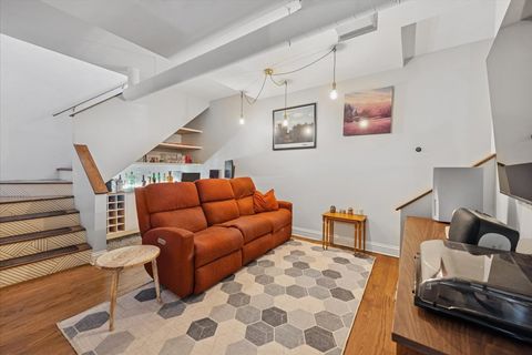 Tiny photo for 3037 N Troy Street #1E, Chicago, IL 60618 (MLS # 12578293)