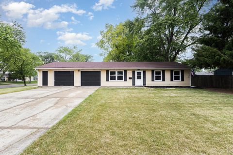 84 Amesbury Road Montgomery IL 60538