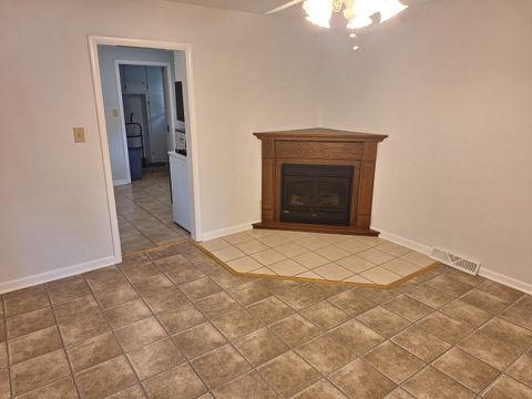 Tiny photo for 101 E Lincoln Street, Sidell, IL 61876 (MLS # 12475078)