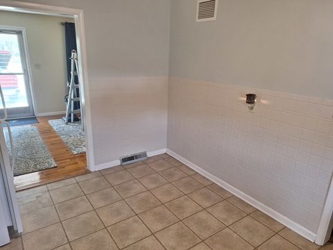 Tiny photo for 101 E Lincoln Street, Sidell, IL 61876 (MLS # 12475078)