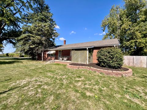 Tiny photo for 101 E Lincoln Street, Sidell, IL 61876 (MLS # 12475078)