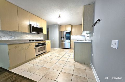 Tiny photo for 1580 SHERMAN Avenue #1005, Evanston, IL 60201 (MLS # 12462985)