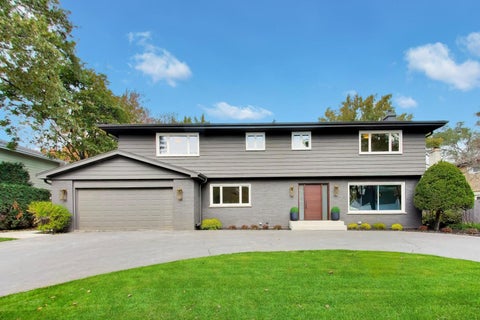 Photo of 2626 Farnsworth Lane, Northbrook, IL 60062 (MLS # 12796560)