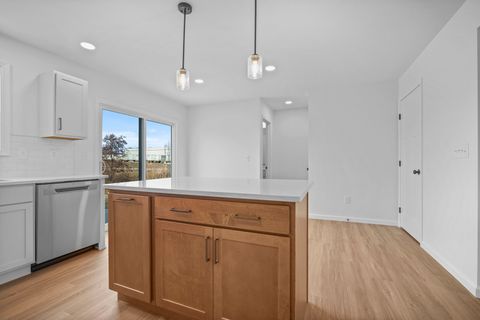 Tiny photo for 3 Eric Court, Bloomington, IL 61705 (MLS # 12536124)