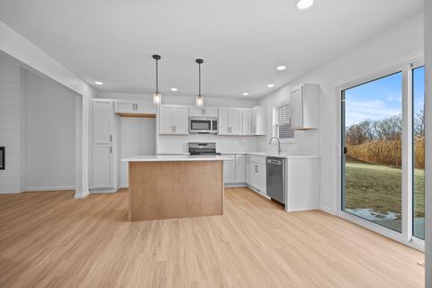 Tiny photo for 3 Eric Court, Bloomington, IL 61705 (MLS # 12536124)