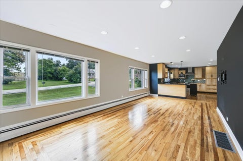 Tiny photo for 7154 Fair Elms Avenue, Burr Ridge, IL 60527 (MLS # 12706612)