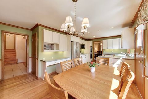 Tiny photo for 1012 Bonita Drive, Park Ridge, IL 60068 (MLS # 12696851)