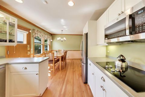 Tiny photo for 1012 Bonita Drive, Park Ridge, IL 60068 (MLS # 12696851)