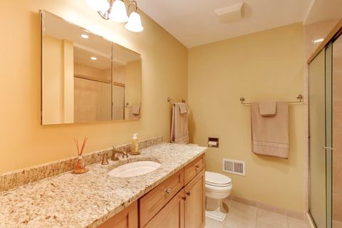 Tiny photo for 1012 Bonita Drive, Park Ridge, IL 60068 (MLS # 12696851)
