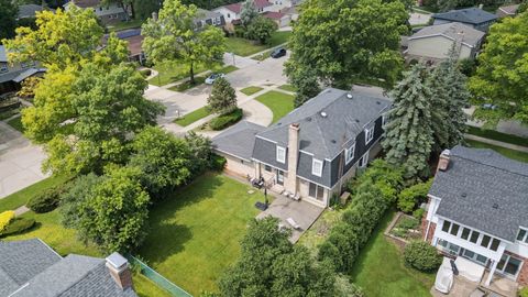 Tiny photo for 3856 Rutgers Lane, Northbrook, IL 60062 (MLS # 12697789)