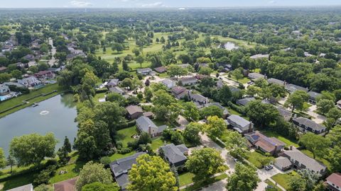Tiny photo for 3856 Rutgers Lane, Northbrook, IL 60062 (MLS # 12697789)