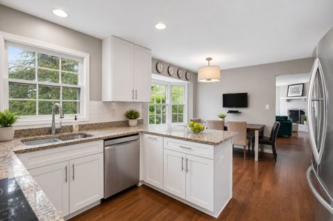 Tiny photo for 3856 Rutgers Lane, Northbrook, IL 60062 (MLS # 12697789)