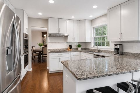 Tiny photo for 3856 Rutgers Lane, Northbrook, IL 60062 (MLS # 12697789)