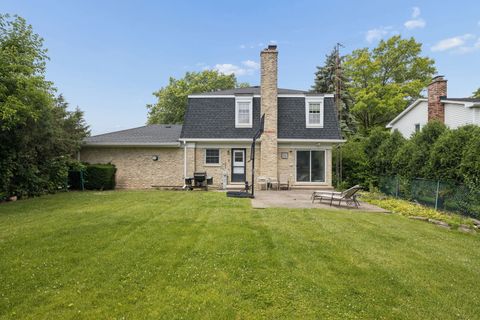 Tiny photo for 3856 Rutgers Lane, Northbrook, IL 60062 (MLS # 12697789)