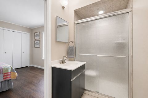 Tiny photo for 3856 Rutgers Lane, Northbrook, IL 60062 (MLS # 12697789)