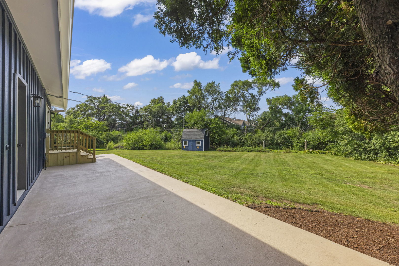 23W570 PINE Drive