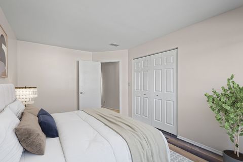 Tiny photo for 1024 Sussex Drive, Northbrook, IL 60062 (MLS # 12504474)