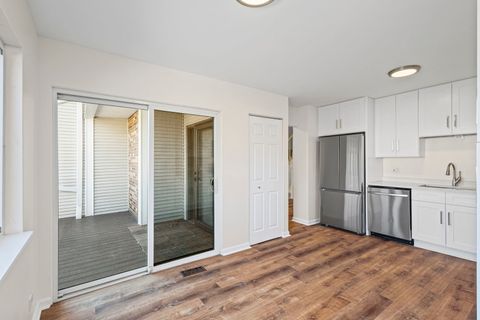 Tiny photo for 1024 Sussex Drive, Northbrook, IL 60062 (MLS # 12504474)