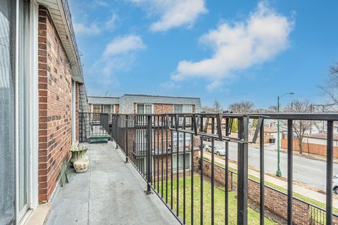 Tiny photo for 3746 N Central Avenue #3D, Chicago, IL 60634 (MLS # 12594604)