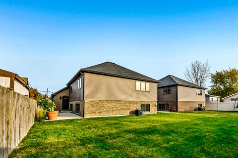 Tiny photo for 8200 S Normandy Avenue, Burbank, IL 60459 (MLS # 12693272)