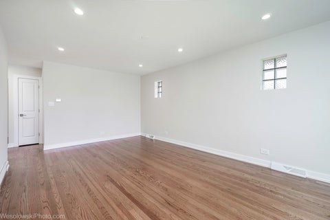 Tiny photo for 4404 N Opal Avenue, Norridge, IL 60706 (MLS # 12654440)