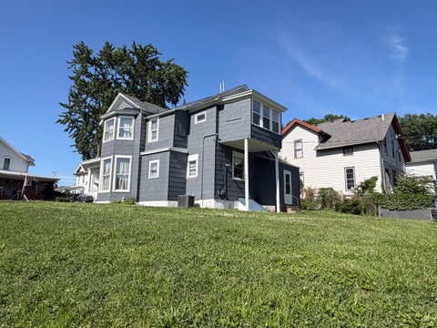 Tiny photo for 407 E 14th Street, Davenport, IA 52803 (MLS # 12753895)