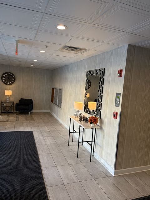 Tiny photo for 1349 E Washington Street #404, Des Plaines, IL 60016 (MLS # 12554387)