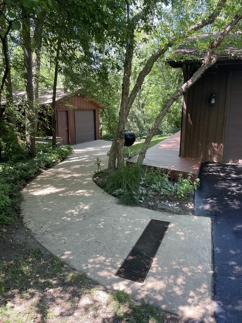 5538 Mcdonald Road
