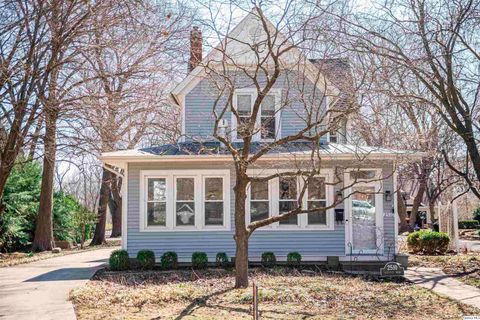 Tiny photo for 2510 Kentucky Rd Rd, Quincy, IL 62301 (MLS # 12554730)