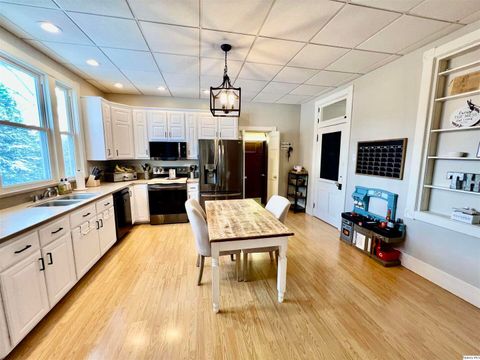 Tiny photo for 2510 Kentucky Rd Rd, Quincy, IL 62301 (MLS # 12554730)