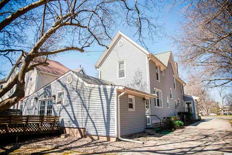 Tiny photo for 2510 Kentucky Rd Rd, Quincy, IL 62301 (MLS # 12554730)